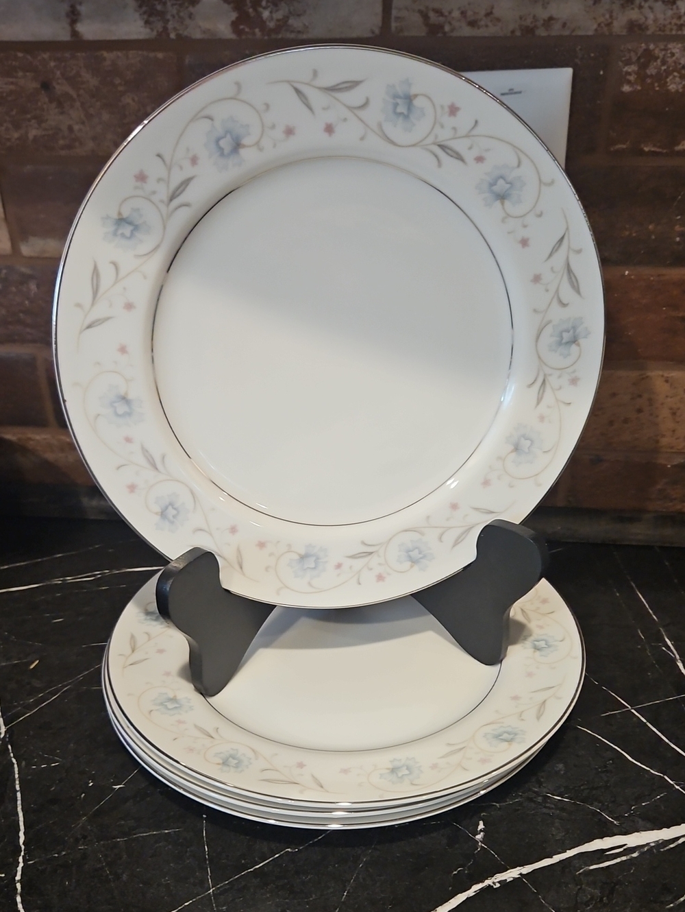 4 Elegant Floral Dinner Plates - White with Light Blue and Gold Rim Lot C